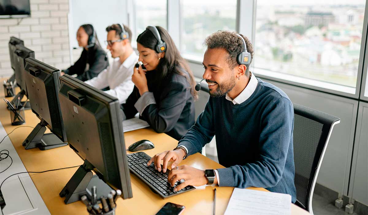 Cinco beneficios clave de VoIP en Contact Centers, según Sprinklr