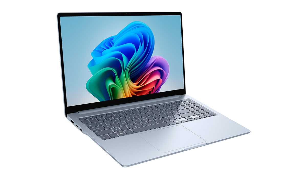 Samsung lanza el Galaxy Book4 Edge, su nuevo portátil con Inteligencia Artificial y pantalla de 15 pulgadas